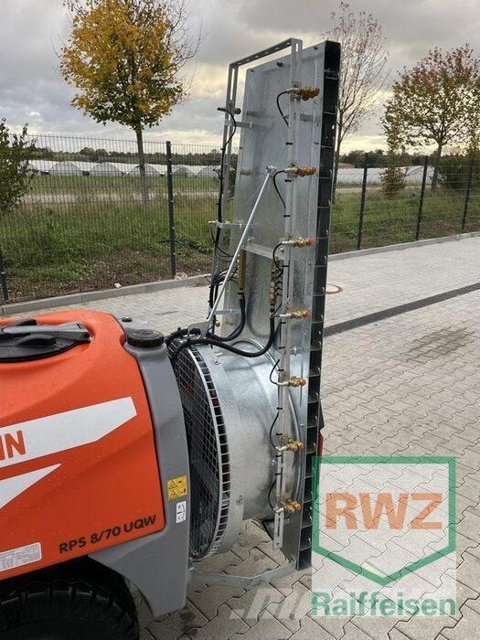 Lochmann RPS 8/70 UQW Vontatott trágyaszórók