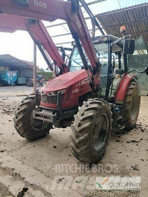 Massey Ferguson 5710SL Traktorok