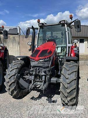 Massey Ferguson 5S115 Traktorok