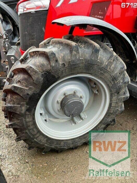 Massey Ferguson 6712 Traktorok