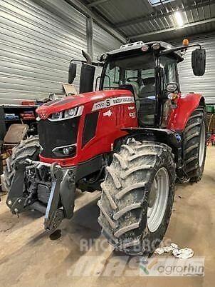 Massey Ferguson 7720S Traktorok