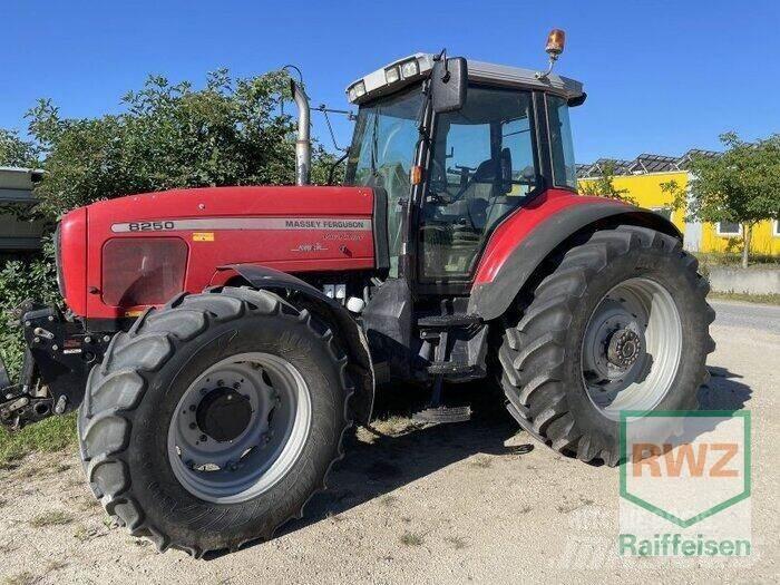Massey Ferguson 8250-4 Traktorok