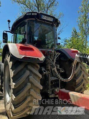 Massey Ferguson 8S 285 Traktorok