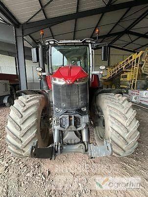 Massey Ferguson 8S245 Traktorok