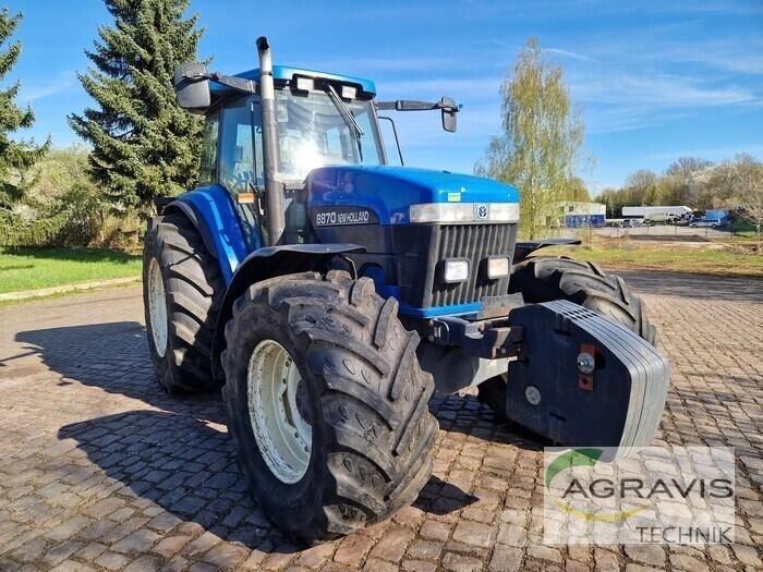 New Holland 8870 Traktorok