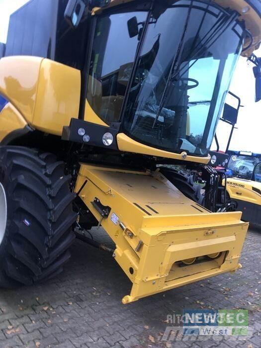 New Holland CX 5.80 Kombájnok