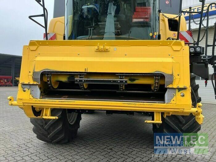 New Holland CX 8.85 Kombájnok