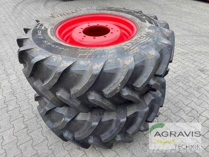 Pirelli KR 460/85R30 Gumiabroncsok, kerekek és felnik