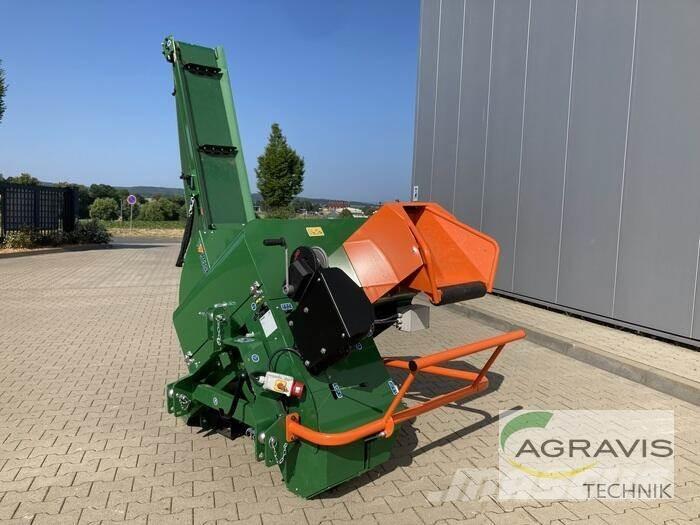 Posch SMARTCUT 700 Fa hántoló, vágó, aprító