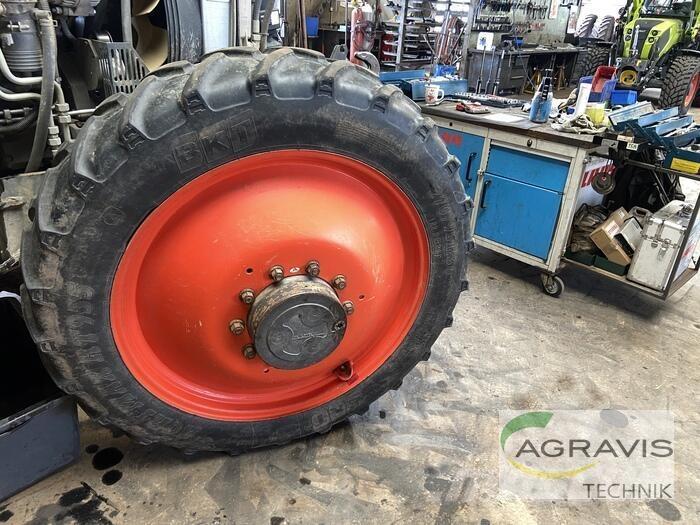  SATZ PFLEGERÄDER Gumiabroncsok, kerekek és felnik