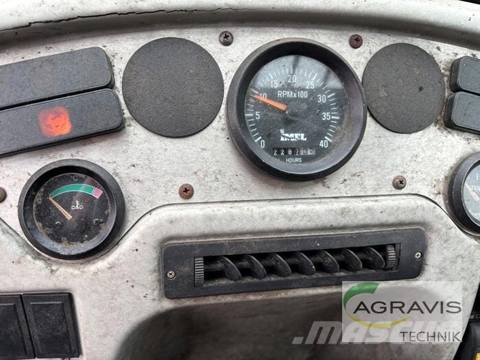 Schäffer 9300 Z Teleszkópos mezőgazdasági rakodók