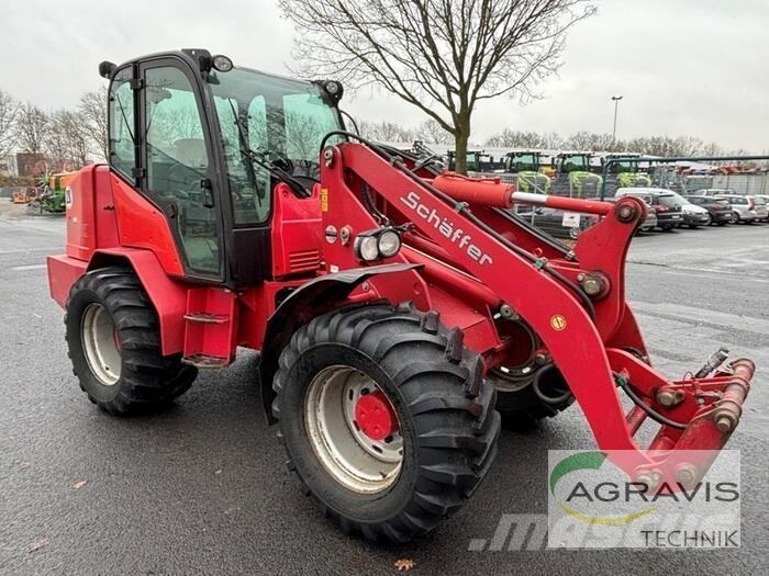 Schäffer 9300 Z Teleszkópos mezőgazdasági rakodók