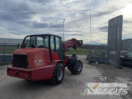 Schäffer 9330T Gumikerekes homlokrakodók