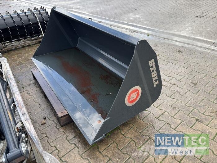 Stoll ROBUST U 2,20 M Egyéb traktor tartozékok