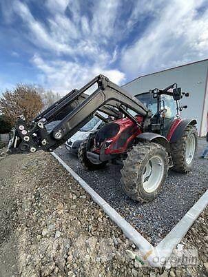 Valtra A115H4 Traktorok