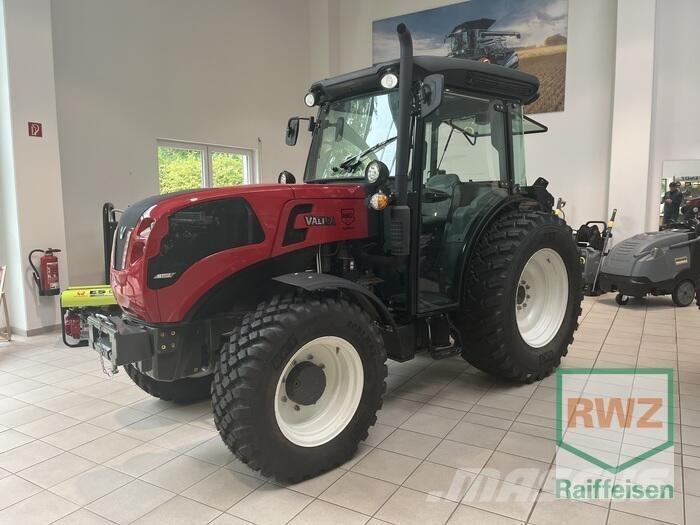 Valtra F105S 2D3 Traktorok
