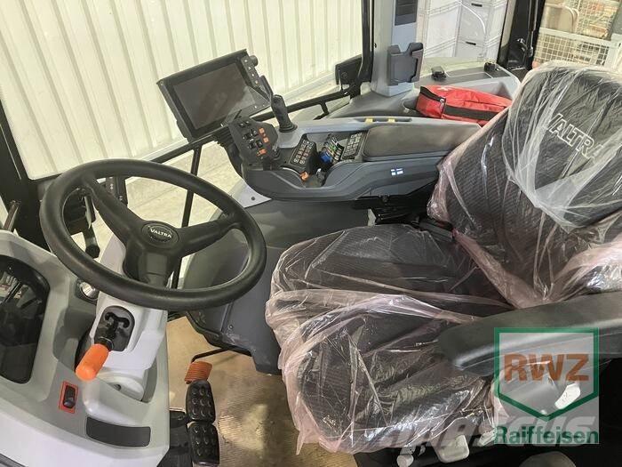 Valtra G125EV Traktorok