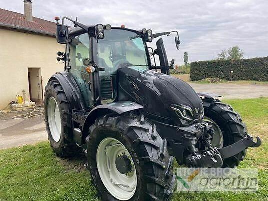 Valtra G125V Traktorok