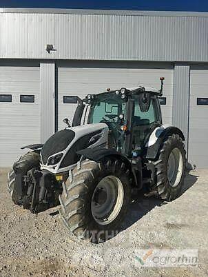 Valtra N134 H5 Traktorok