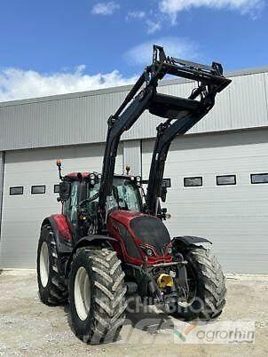 Valtra N134A Traktorok