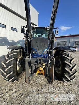 Valtra N134A Traktorok