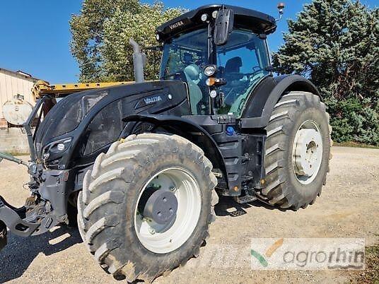 Valtra S394 Traktorok