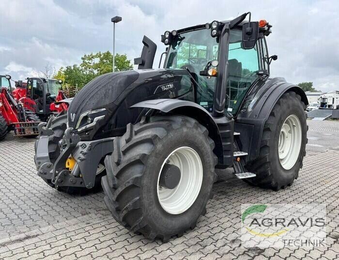 Valtra T 235 D Traktorok