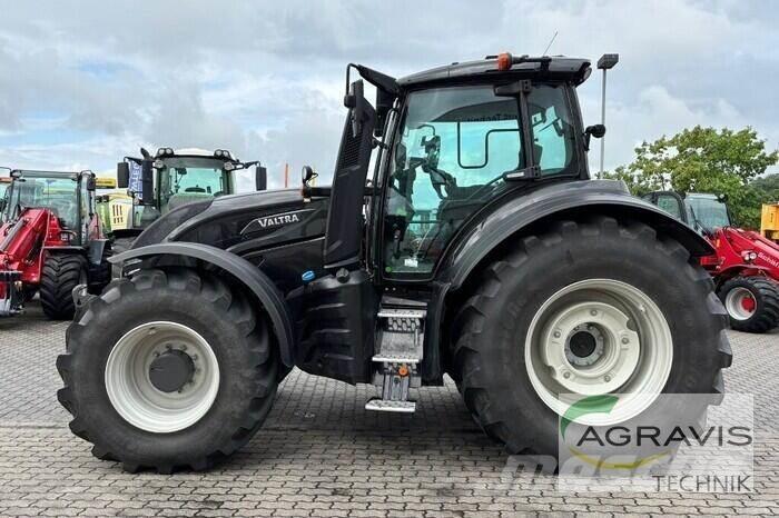 Valtra T 235 D Traktorok