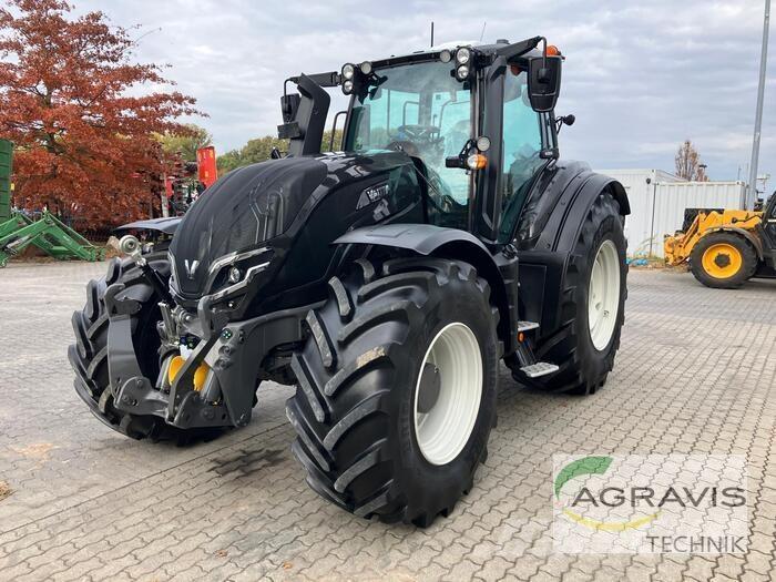 Valtra T 235 D Traktorok