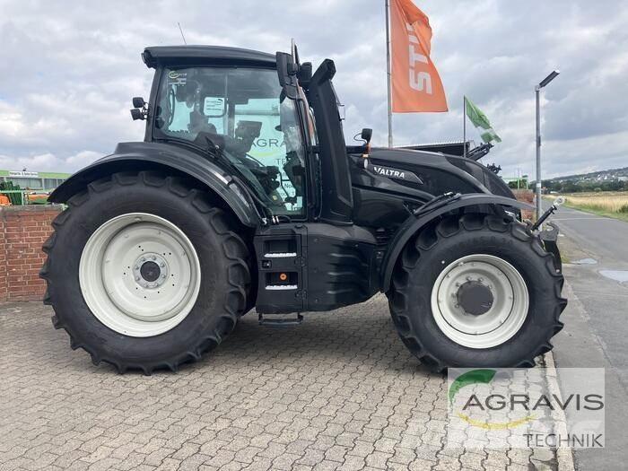 Valtra T 235 D Traktorok