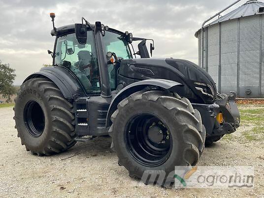 Valtra T215D Traktorok