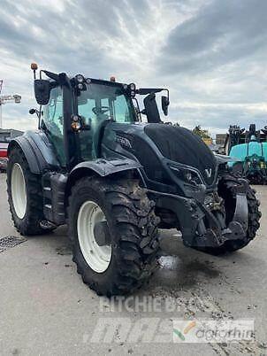 Valtra T234 VERSU Traktorok
