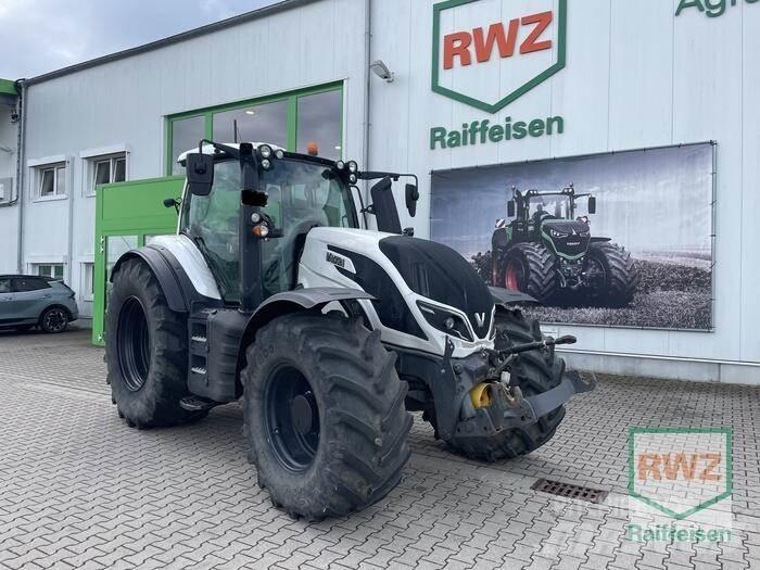 Valtra T234D Traktorok