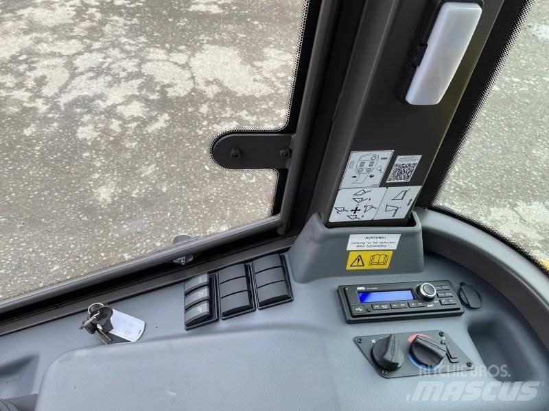 Ahlmann AX 850 Gumikerekes homlokrakodók