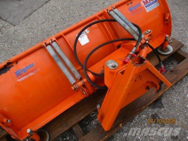  Aigner UKS 150 Hóeltakarítók