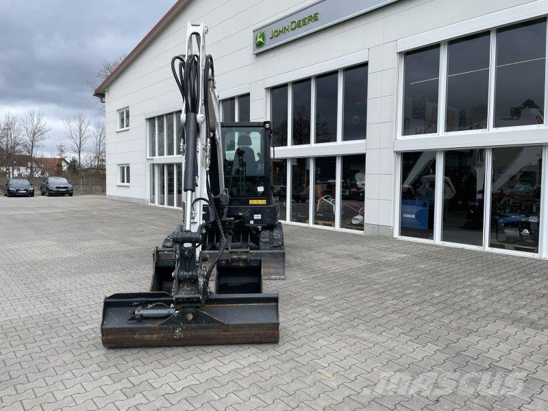 Bobcat E 60 Gumikerekes kotrók