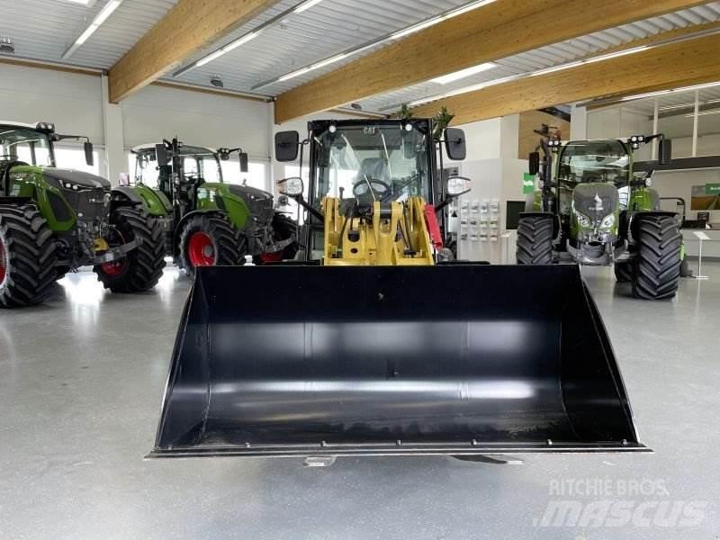 CAT 906-14A T Gumikerekes homlokrakodók