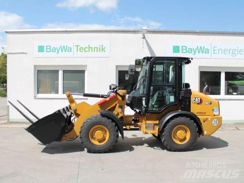 CAT 907 Gumikerekes homlokrakodók