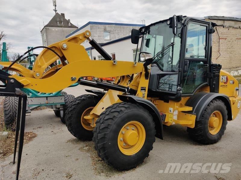 CAT 907 Gumikerekes homlokrakodók