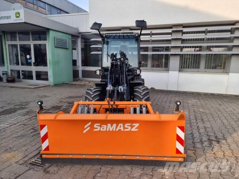 Doosan DL60-7 Gumikerekes homlokrakodók