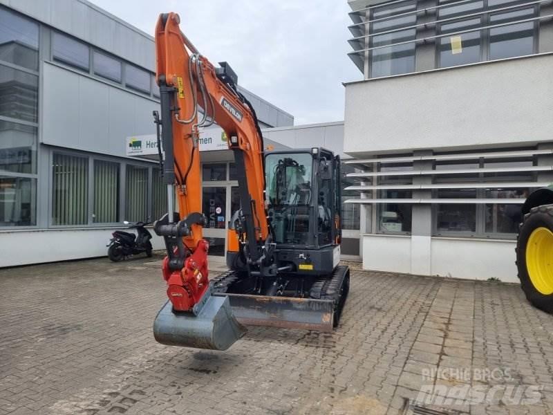 Doosan DX55R-7 Mini kotrók < 7t