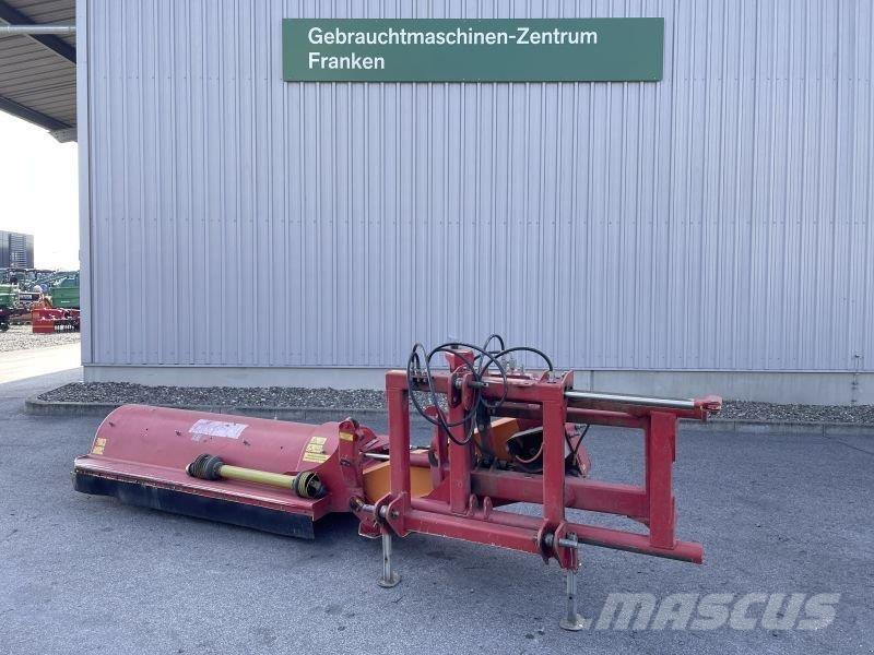 Dücker USM 21 Szecskázók
