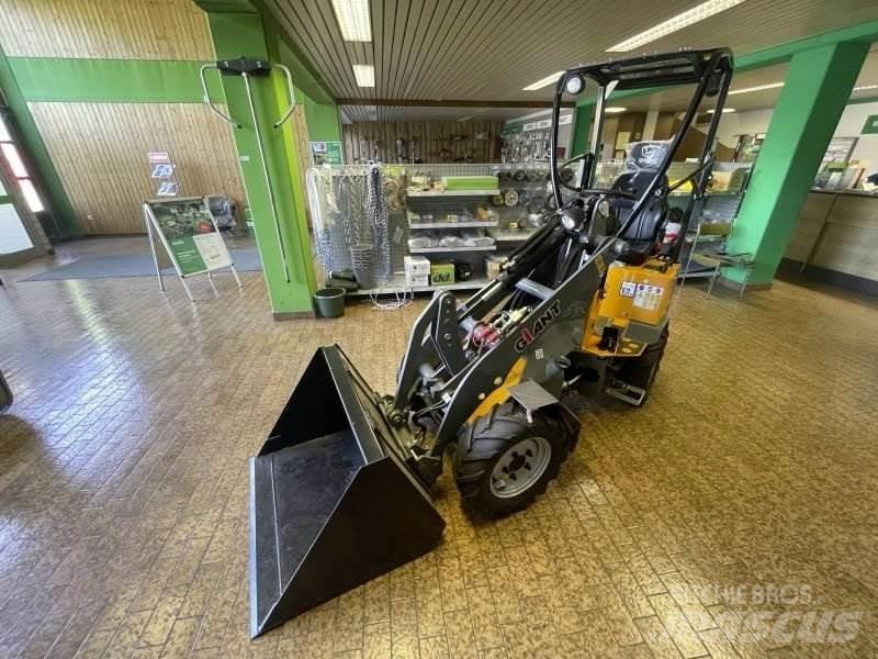 GiANT G1200 Kompaktrakodók