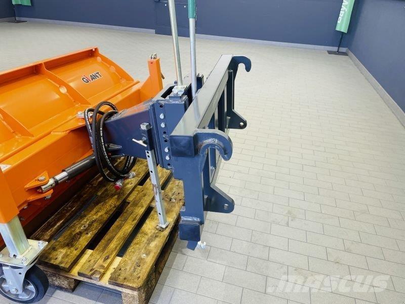 GiANT SK 180 Homlokrakodó tartozékok