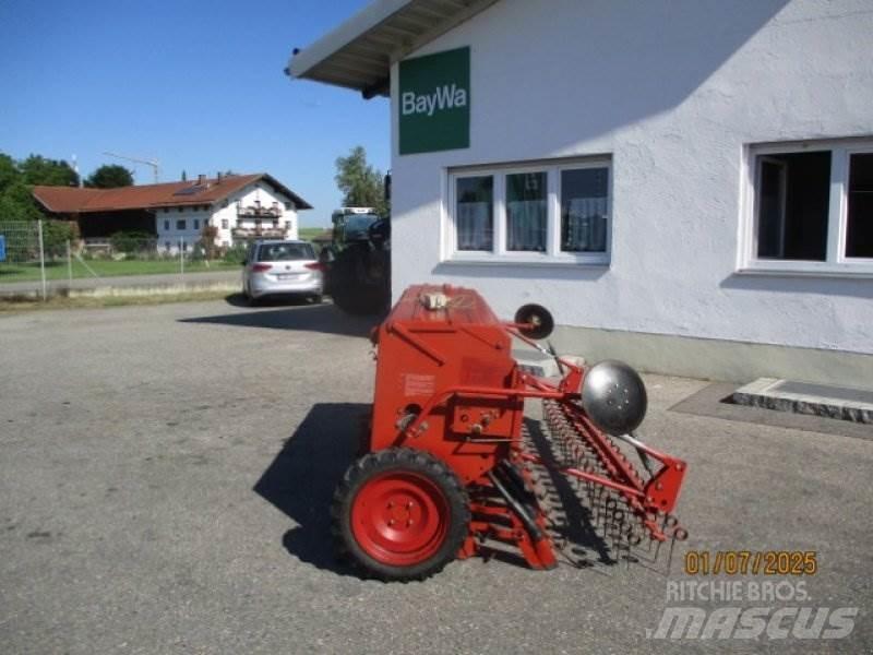Isaria 250/21 Szemenként vetőgépek