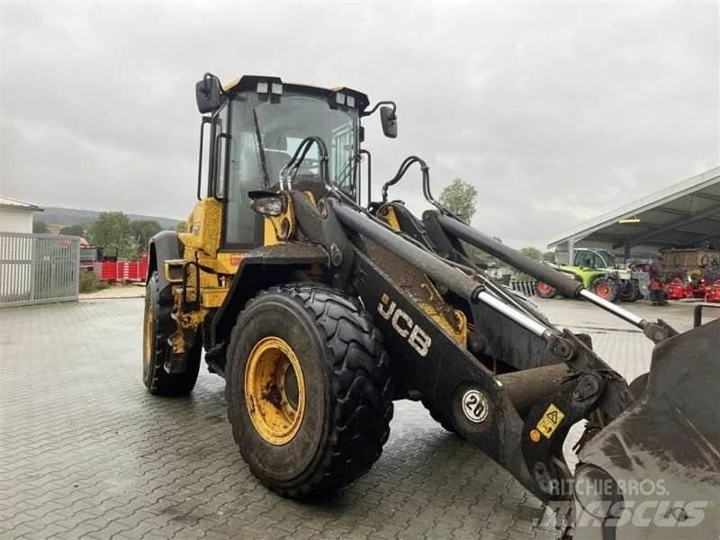 JCB 437 S5 HT Gumikerekes homlokrakodók