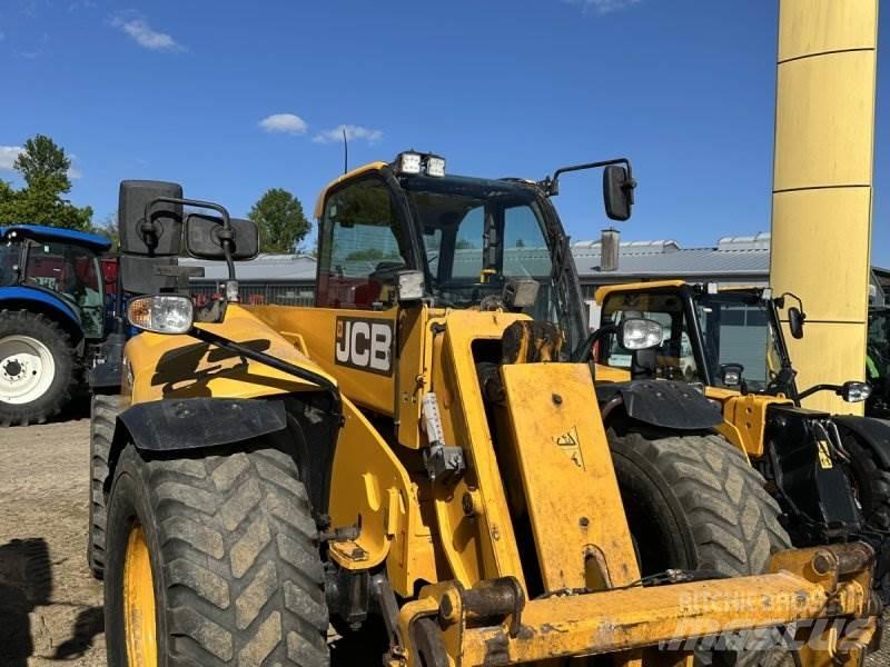 JCB 542-70 Teleszkópos rakodók