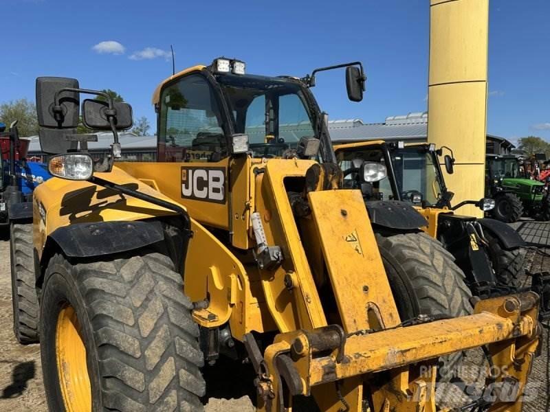 JCB 542-70 Teleszkópos rakodók