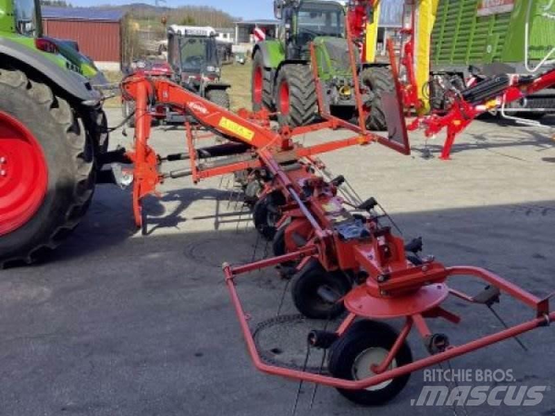 Kuhn GF 7702 Rendkészítő