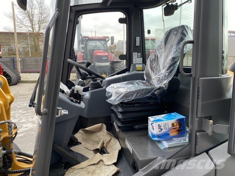 Mecalac AX 850 Gumikerekes homlokrakodók